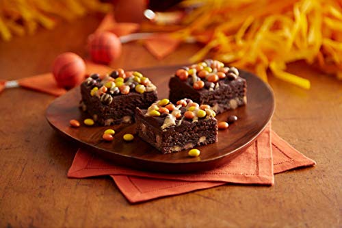 REESE PIECES Chocolate Candy filled with Peanuts, 200 Gram