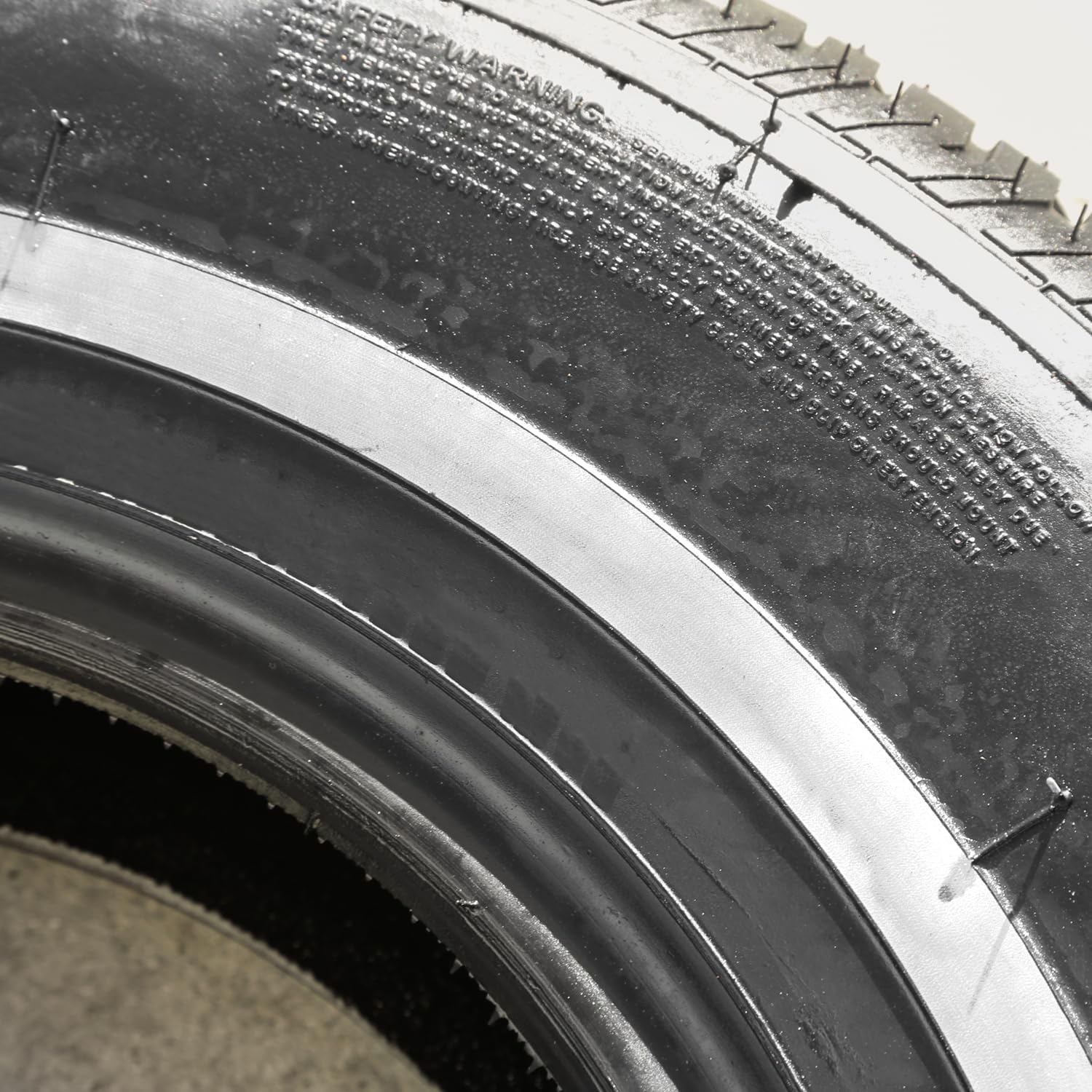 Tornel Classic P235/75R15 105S All Season Radial Tire