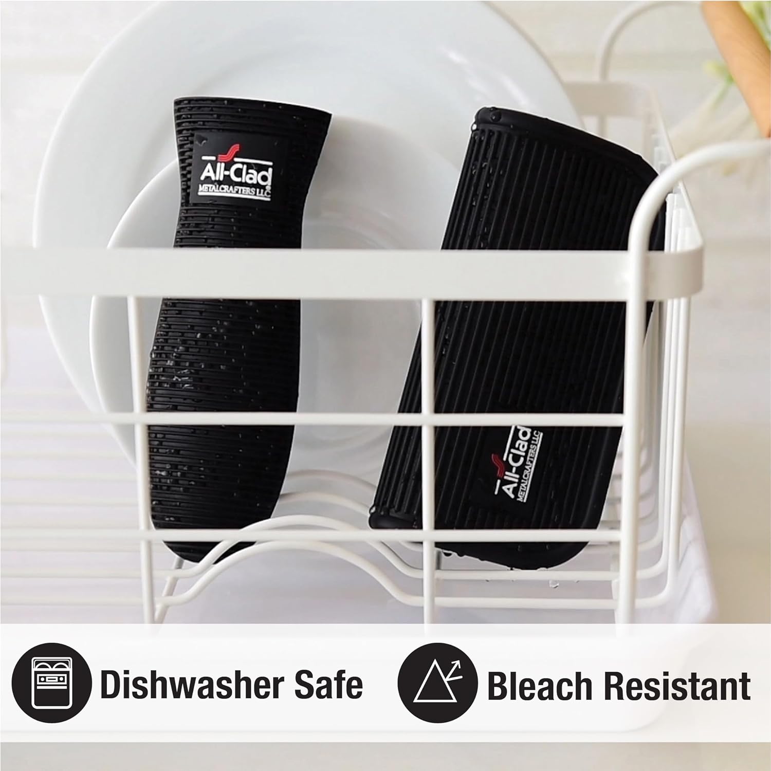 All-Clad Silicone Grip Set: 100% Silicone Flexible & Heat Resistant Ribbed Grip Set - Perfect for Cast Iron, Steel, or Glass, (2-Piece), Black/Grey