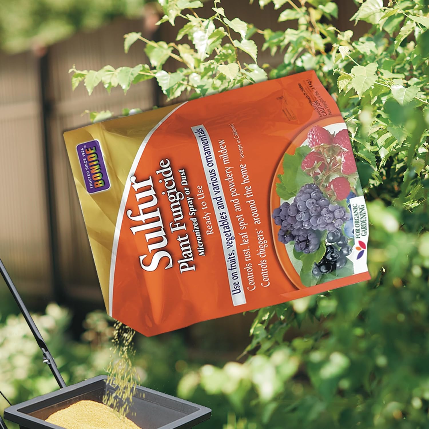 Bonide Sulfur Plant Fungicide, 4 lb. Ready-to-Use Micronized Spray or Dust for Organic Gardening, Controls Common Diseases