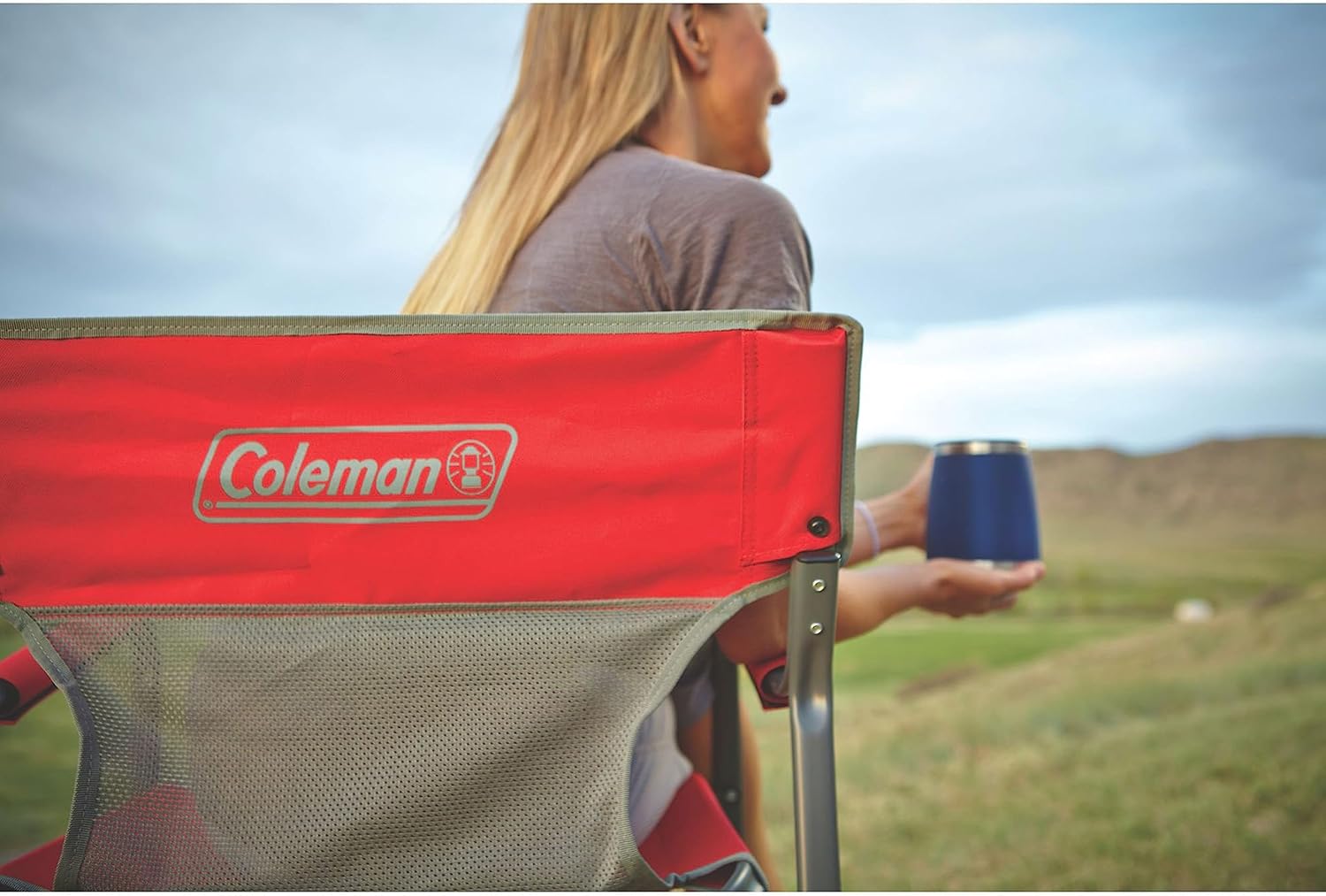 Coleman Outpost Breeze Steel Deck Chair, Portable Folding Chair with Padded Arm Outdoor Compact Folding Table, Sturdy Aluminum Camping Table with Snap-Together Design, Seats 4