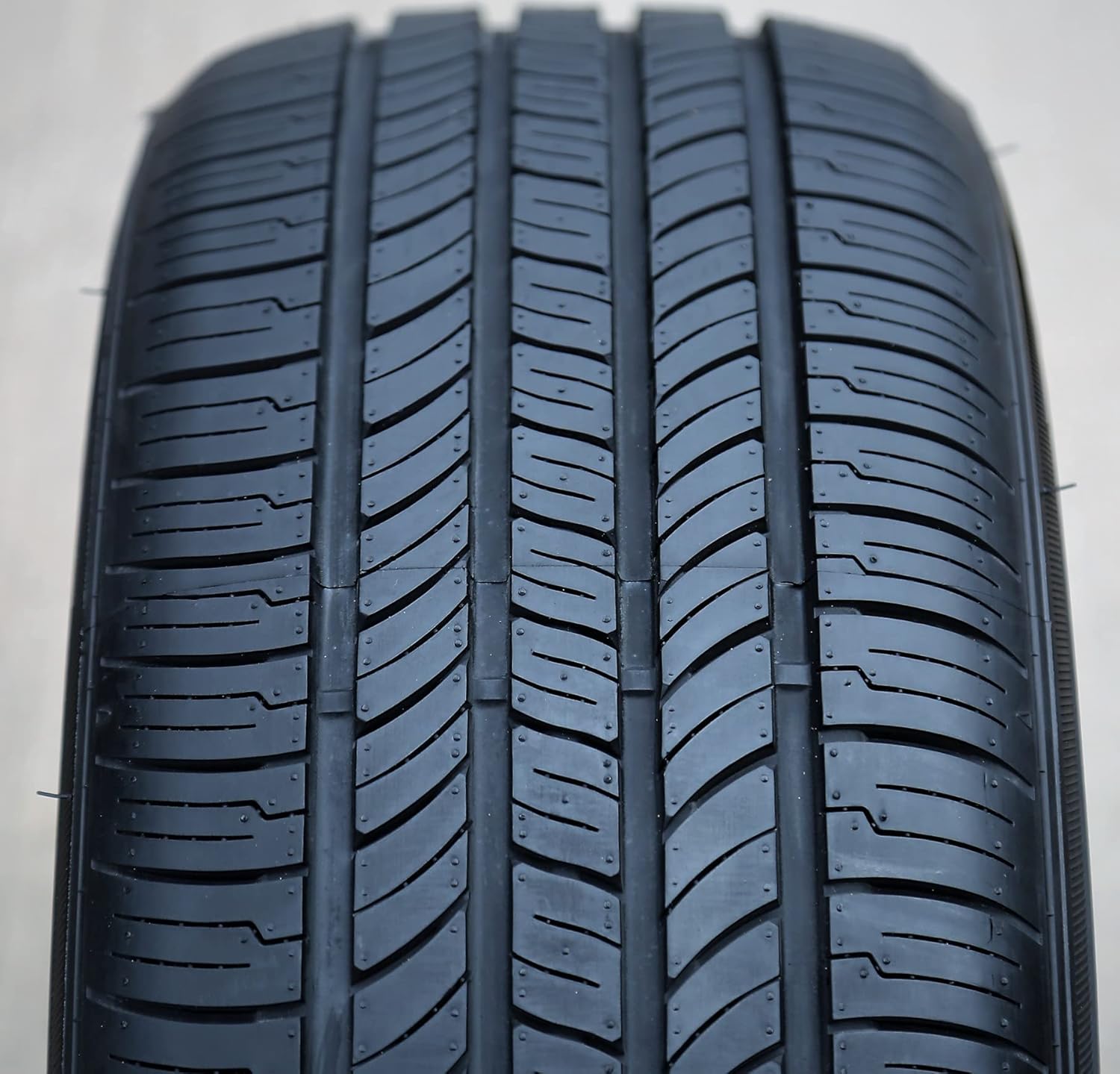 Set of 4 (FOUR) Landspider Citytraxx G/P All-Season Passenger Car Performance Radial Tires-225/55R16 225/55/16 225/55-16 99V Load Range XL 4-Ply BSW Black Side Wall UTQG 560AA